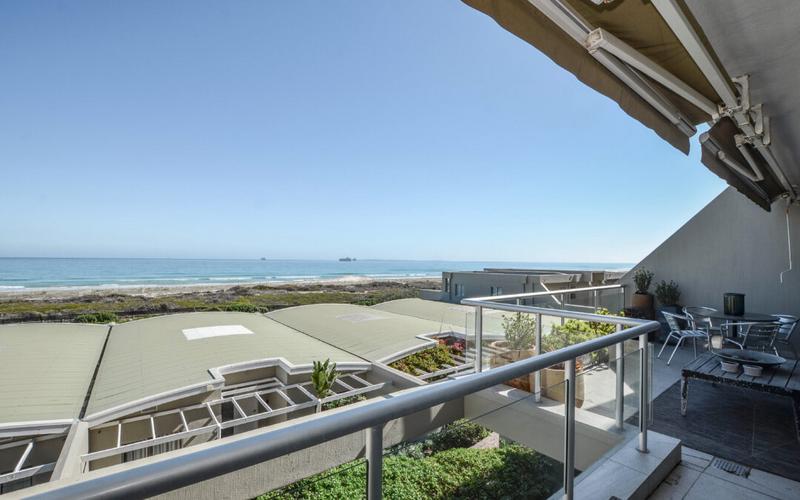 To Let 2 Bedroom Property for Rent in Dolphin Beach Western Cape